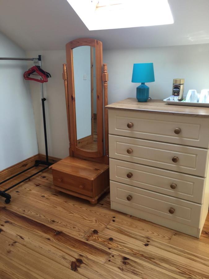 Camino House Bed and Breakfast Τράλι Εξωτερικό φωτογραφία